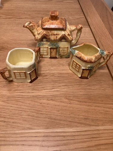 Keele street pottery cottage - keele,