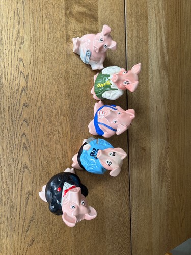 Wade nat west - west, pigs