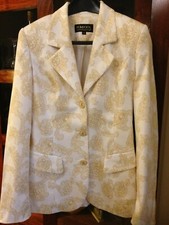 WOMENS POMPOOS DESIGN JACKET