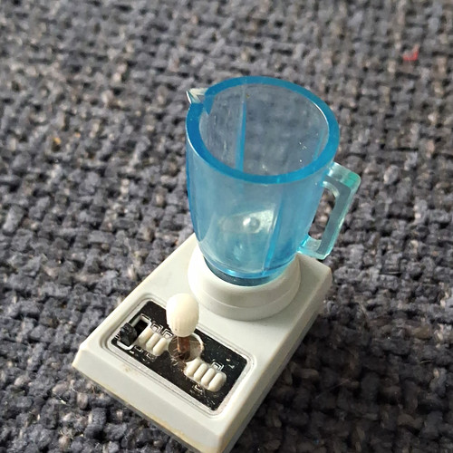 Vintage sindy kitchen blender - vintage,