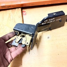 Citroen C5 2005  Tailgate window boot lock latch motor A00177