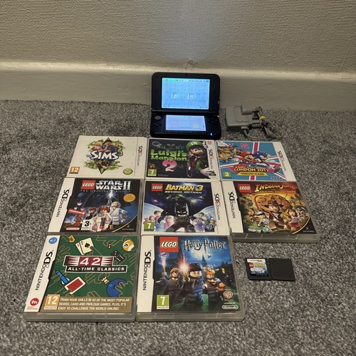 Nintendo 3ds console red - nintendo,