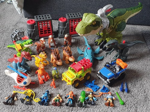 Large jurassic park world - jurassic, park/world
