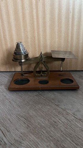 Antique brass wood small - &,