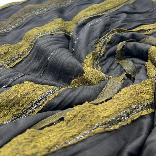 Black green ruffle - black,