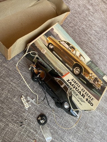Vintage airfix red stripe - red,