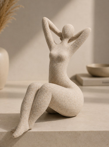 Abstract big woman sculpture - woman,
