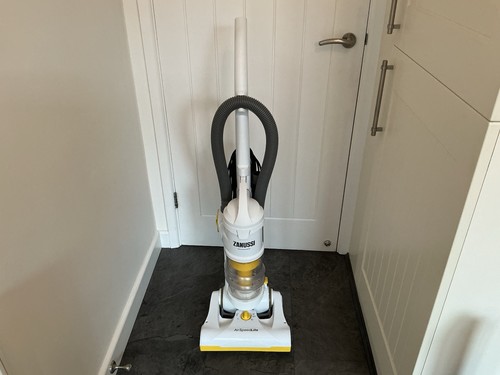 Zanussi airspeed lite vacuum - zanussi,