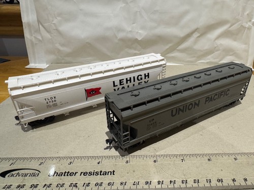 Scale 40ft quad hopper - 40ft,