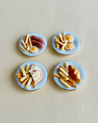 Dolls house scale plated - dolls, 1:12