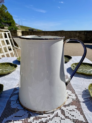 Large vintage enamel jug white - jug,