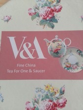 V&A tea pot &cup Flower Design