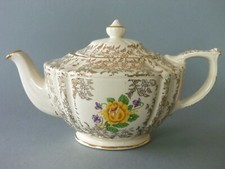 Retro Sadler Tea Pot - Yellow Rose, Cream & Gold Chintz - 1.5 pt Vintage Mid C