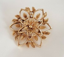 Flower ~ Brooch ~ Gold Tone ~