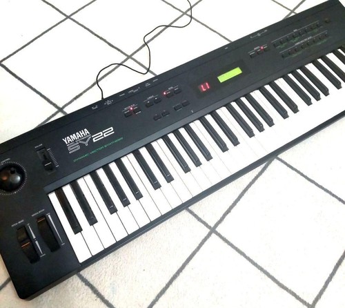 Yamaha sy22 synthesizer - sy22,