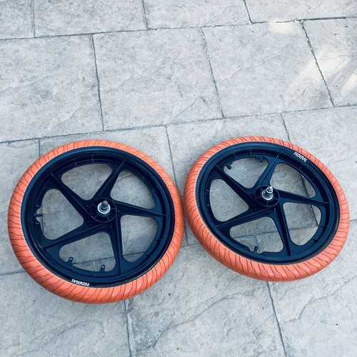 Vintage pair black - mag, bmx