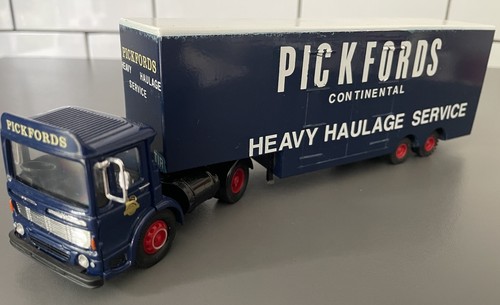 Corgi code leyland cab - 1:50,