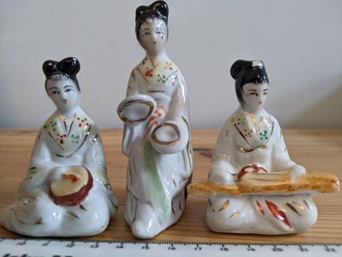 Vintage geisha lady - lady, musicians