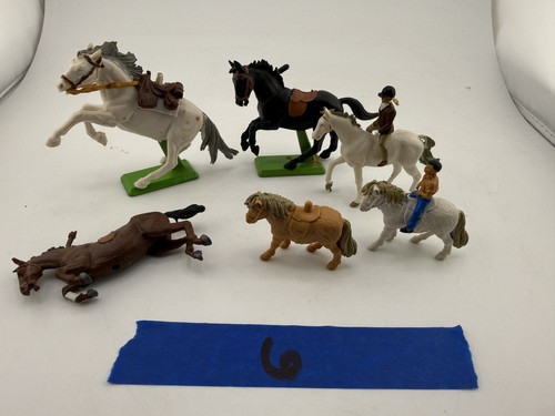 Britains deetail horses - britains,