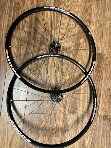 Edco track wheels front - track,