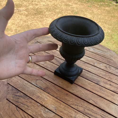 Small vintage cast iron urn - small,