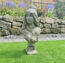 Stephanie Vintage style