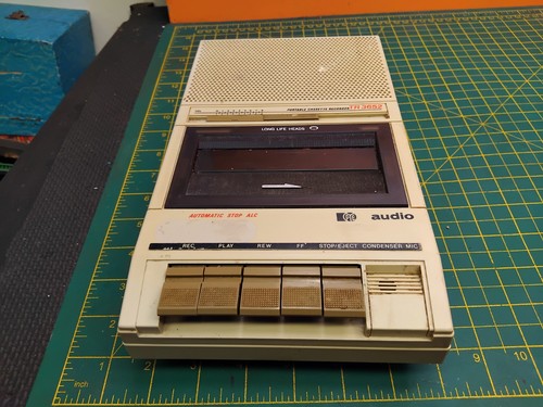 Vintage pye tr3652 portable - pye,