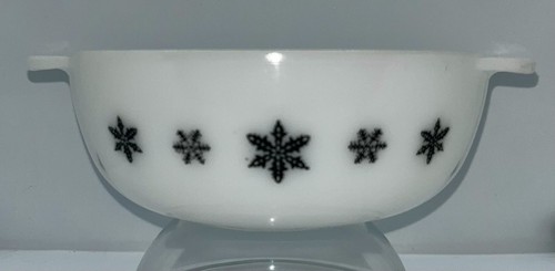 Jaj pyrex snowflake black - pyrex,