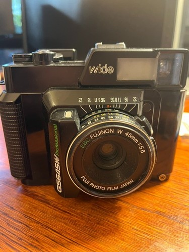 Fuji gs645 wide professional - wide,