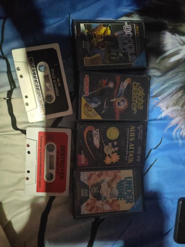 Commodore vic games - commodore,