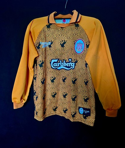 Liverpool vintage goalkeeper