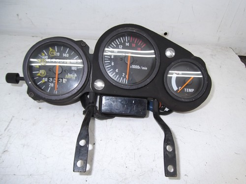 Suzuki gsxr400 gk76a - gk76a, clocks