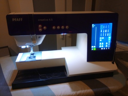 Pfaff creative and - creative,