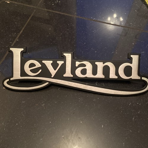 Leyland olympian grill badge - grill,