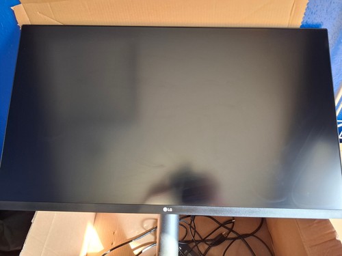 Ultrafine 32un880k 4k - b, 32"