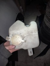 BMW E36 WASHER BOTTLE