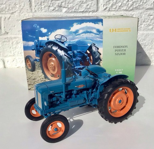 Universal hobbies fordson - universal,