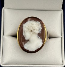 Antique Victorian 9ct Gold & Hardstone Cameo Ring Size N 6.16 Grams