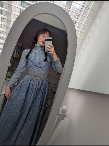 Vintage blue laura ashley - blue,