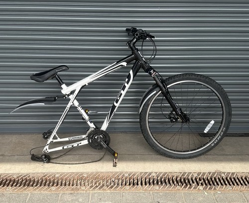 Aggressor xc2 bicycle - ,