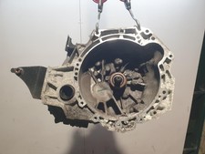 TOYOTA AURIS E180 2015 MANUAL