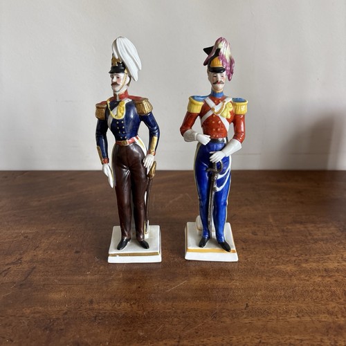 Uffrecht pair soldiers - uffrecht,
