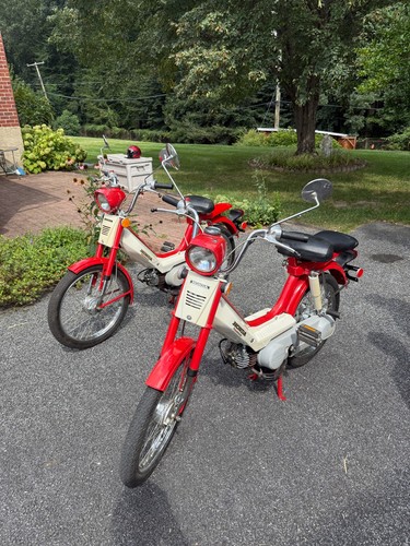 Two 1978 honda hobbit mopeds - two,