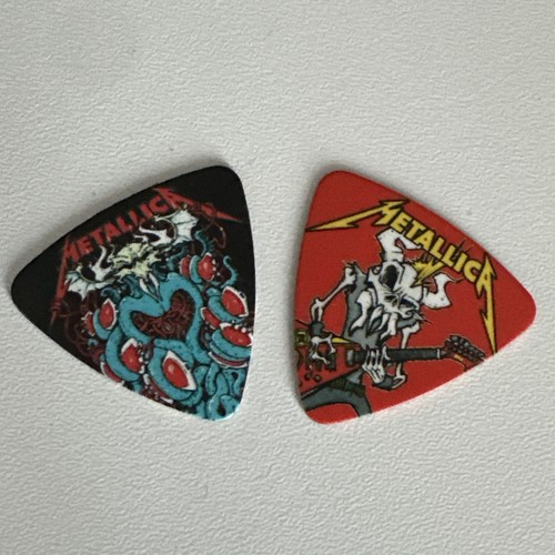 Pair metallica blood - pair, of