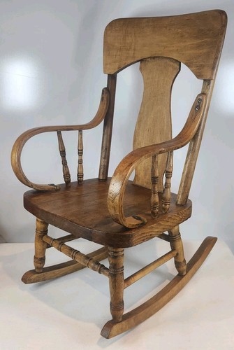 Antique child farmhouse - antique,