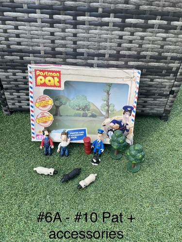 Postman pat figure - figure, accessory