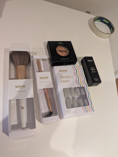Wow london piece makeup - wow,