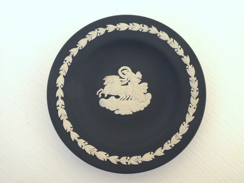Wedgwood jasper ware portland - wedgwood,