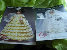 2 Dolls Fashion Knitting