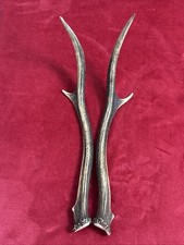PAIR OF RED DEER ANTLERS 396g